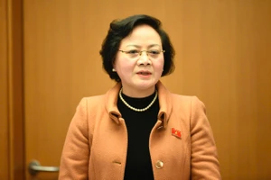 Bộ Nội vụ đề xuất 5 nhóm chính sách đột phá đối với chuyên gia cao cấp tại 9 cơ quan Trung ương