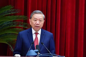 Giới thiệu nhân sự bổ sung quy hoạch Ban Chấp hành Trung ương Đảng khóa XIV