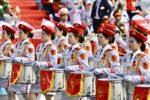 Toàn cảnh buổi tổng duyệt diễu binh, diễu hành cấp Nhà nước chào mừng đại lễ 30-4 ở TP.HCM