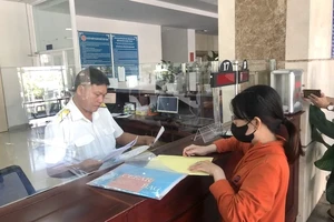 Bộ Chính trị đồng ý tổ chức lại 20 chi cục thuế, giữ nguyên 20 chi cục hải quan khu vực