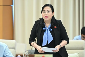 'Táo mua về để mấy tháng không hỏng, ruồi cũng không dám bâu'