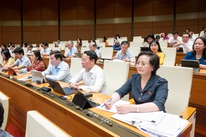 Tuần làm việc cuối của Kỳ họp 9, Quốc hội bàn công tác nhân sự