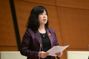 Bộ trưởng Bộ Y tế nói về việc 'khi nào chi trả xong chế độ cho lực lượng chống COVID-19'?