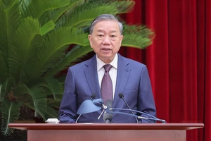 Thống nhất định hướng số lượng Ủy viên Trung ương Đảng chính thức khoá XIV