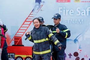 TP.HCM: Triển lãm quốc tế và trình diễn những kỹ năng về phòng cháy, chữa cháy