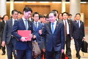 Xây dựng đội ngũ cán bộ làm công tác ngoại giao nghị viện chuyên nghiệp, bản lĩnh