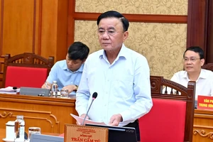 Thường trực Ban Bí thư Trần Cẩm Tú làm việc với 3 địa phương về phương án nhân sự