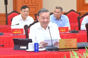 Tổng Bí thư Tô Lâm chủ trì cuộc làm việc của Bộ Chính trị với Ban Thường vụ Đảng ủy MTTQ