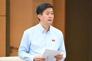 Ông Lê Quang Tùng: Khóa XV là nhiệm kỳ đầu tiên Quốc hội tổ chức các kỳ họp bất thường