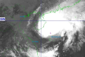 Bão Thần Gió cách Đà Nẵng 420 km, Cục Đường bộ yêu cầu lãnh đạo sẵn sàng có mặt tại hiện trường