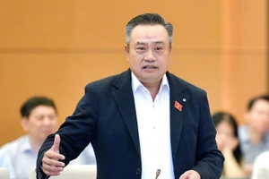 Ông Trần Sỹ Thanh giữ chức Chủ nhiệm Ủy ban Kiểm tra Trung ương