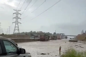 Đóng 2 nút giao cao tốc Phan Thiết - Dầu Giây do bị ngập nước