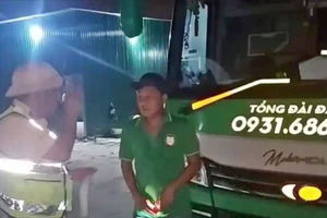 Tài xế không bằng lái chở khách chạy trên cao tốc Vĩnh Hảo - Phan Thiết