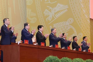 Hình ảnh lãnh đạo Đảng, Nhà nước và các đại biểu trong ngày khai mạc Đại hội XIV