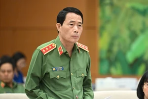 Tiểu sử và chương trình hành động của Thứ trưởng Bộ Công an Lê Quốc Hùng ứng cử ĐBQH khóa XVI