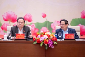 Kỳ họp thứ Nhất Quốc hội khóa XVI: Kiện toàn nhân sự và tổ chức bộ máy