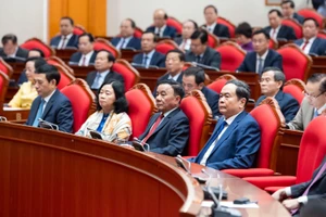 Trung ương thảo luận, cho ý kiến nhiều nội dung quan trọng về kinh tế - xã hội