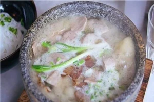 Ăn thử tô phở 920.000 đồng ở tòa nhà cao nhất Việt Nam