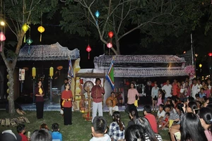 Khách du lịch 'check in' Đồng Tháp tăng đột biến