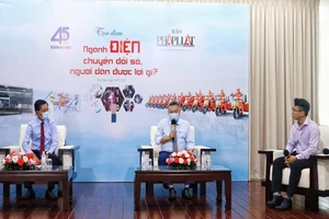 'Ngành điện chuyển đổi số, người dân được lợi gì'?