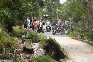 Biên Hòa mưa lớn, một người chết vì nước cuốn trôi