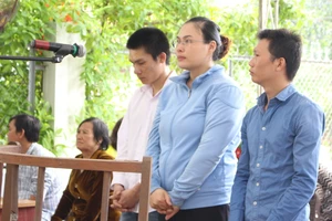 Rủ chồng và bạn chồng về trộm két sắt của mẹ ruột