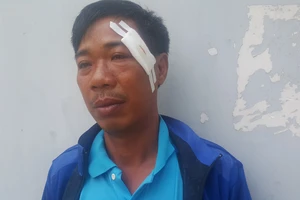 Nhóm tấn công bảo vệ bỏ chạy khi nghe còi báo động