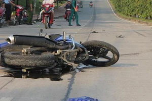 Xe Exciter đụng xe Suzuki, đôi nam nữ chết thảm
