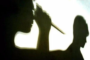 Nợ tiền còn đâm trọng thương bạn đồng hương