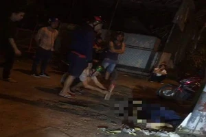 Tông cột điện khi từ quán bar ra, hai người tử vong