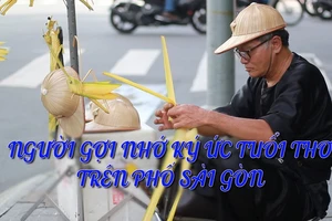Chú bán cào cào và ký ức tuổi thơ trên phố Sài Gòn