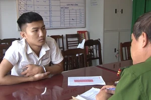 Tạm giữ hình sự đối tượng tàng trữ số lượng lớn ma túy 