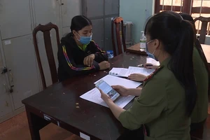 Triệu tập người phụ nữ tung tin sai sự thật về COVID- 19