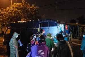 Đà Nẵng: Cấp tập sơ tán dân vào nhà kiên cố tránh bão