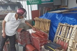 Sau bão số 9, Quảng Ngãi ‘cháy hàng’ vật liệu xây dựng