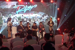  Nhóm nhạc đông nhất Việt Nam trưởng thành hơn trong MV mới