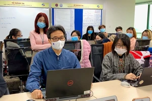 Video: Phó thủ tướng Vũ Đức Đam kêu gọi F0 khai báo