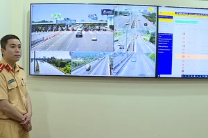Video: Camera tự động nhận dạng biển số xe vi phạm ở cao tốc