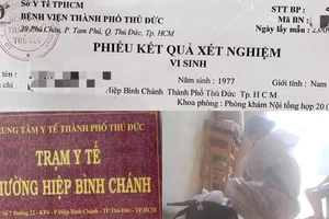 Video: Test nhanh COVID-19 tại nhà, thu 1 triệu đồng/người