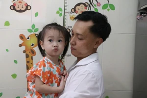 Video: Tôi thích căn nhà không có vách ngăn để thấy tất cả thành viên