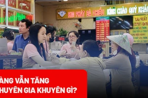 Vàng vẫn tăng nóng, chuyên gia đề xuất những việc cần làm ngay