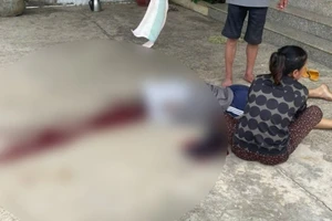 Lên mái sửa điện, người đàn ông bị giật tử vong tại chỗ