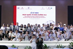 Ngày Quốc tế Điều dưỡng 12-5: Thắp sáng ngọn đèn của Nightingale 