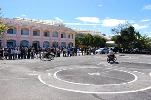 Công an tỉnh Lâm Đồng bắt đầu tổ chức kỳ sát hạch lái xe 