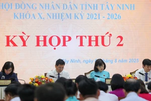 2 đại biểu HĐND tỉnh Tây Ninh khóa X được cho thôi nhiệm vụ