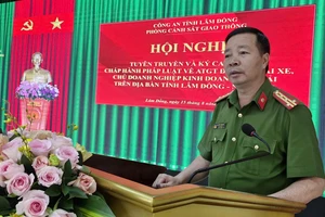 Hơn 100 doanh nghiệp vận tải ở Lâm Đồng ký cam kết bảo đảm an toàn giao thông