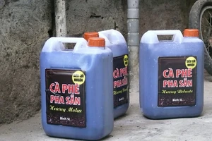 Thông tin mới vụ 'rao bán cà phê bẩn trên Facebook'