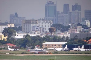 Đề nghị chỉ định tư vấn nước ngoài mở rộng Tân Sơn Nhất