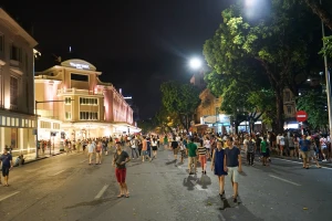 Đất quanh phố đi bộ Hà Nội: Hơn một tỷ đồng mỗi m2!