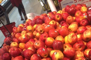 Tem trái cây 'thời loạn' 